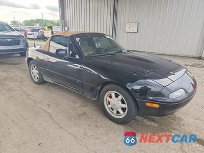 Czwarte zdjęcie samochodu z boku: 1996 MAZDA MX-5 MIATA VIN:JM1NA3539T0717945 - miniatura