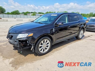2014 LINCOLN MKT 2LMHJ5FK6EBL58554 - główne zdjęcie licytacji z USA - miniatura