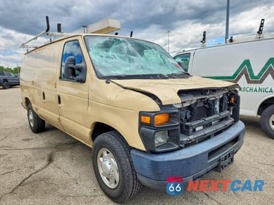 Czwarte zdjęcie samochodu z boku: 2012 FORD ECONOLINE E250 VAN VIN:1FTNE2EL6CDA16268 - miniatura