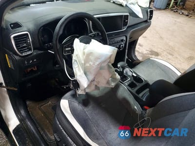Zdjęcie 8 z 12 samochodu: 2021 KIA SPORTAGE LX VIN:KNDPMCAC8M7935941 - miniatura