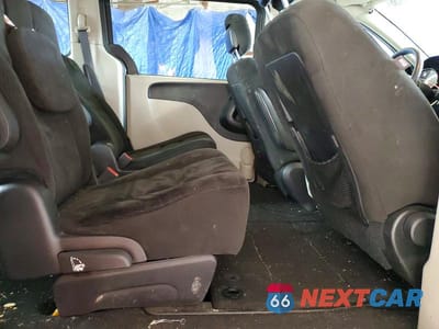 Zdjęcie 11 z 13 samochodu: 2016 DODGE GRAND CARAVAN SXT VIN:2C4RDGCG2GR180627 - miniatura
