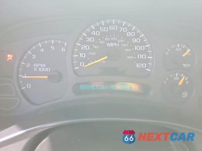 Zdjęcie 9 z 12 samochodu: 2003 CHEVROLET SILVERADO C1500 VIN:1GCEC19V23Z121291 - miniatura