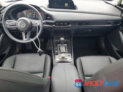 Zdjęcie 8 z 13 samochodu: 2022 MAZDA CX-30 PREFERRED VIN:3MVDMBCL4NM431239 - miniatura