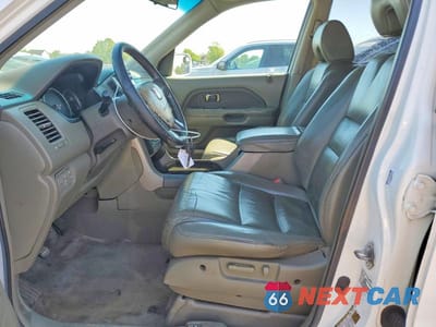Zdjęcie 7 z 13 samochodu: 2006 HONDA PILOT EX VIN:5FNYF18566B017628 - miniatura