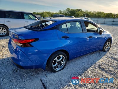Trzecie zdjęcie samochodu z tyłu: 2022 NISSAN VERSA S VIN:3N1CN8DV3NL825935 - miniatura