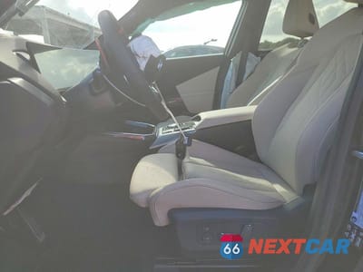 Zdjęcie 7 z 13 samochodu: 2026 BMW X3 M50 VIN:5UX73GP09T9426255 - miniatura