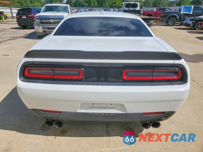 Zdjęcie 6 z 12 samochodu: 2016 DODGE CHALLENGER R VIN:2C3CDZFJ6GH166023 - miniatura