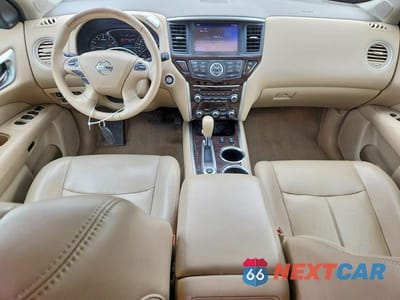 Zdjęcie 8 z 13 samochodu: 2015 NISSAN PATHFINDER S VIN:5N1AR2MM5FC656362 - miniatura