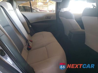 Zdjęcie 10 z 12 samochodu: 2022 TOYOTA COROLLA VIN:JTDVPMAE7NJ225116 - miniatura