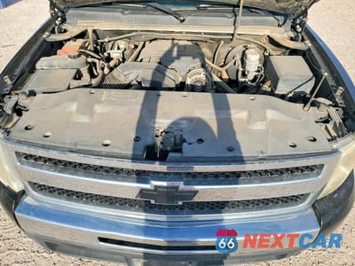 Zdjęcie 11 z 12 samochodu: 2010 CHEVROLET SILVERADO C1500 LS VIN:1GCSCREA1AZ263911 - miniatura