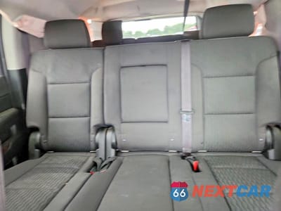Zdjęcie 10 z 13 samochodu: 2017 CHEVROLET SUBURBAN K1500 LS VIN:1GNSKGKC8HR261832 - miniatura