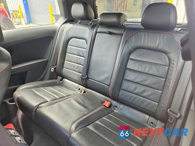 Zdjęcie 10 z 12 samochodu: 2015 VOLKSWAGEN GTI VIN:3VWYT7AU7FM045248 - miniatura
