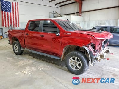Czwarte zdjęcie samochodu z boku: 2024 CHEVROLET SILVERADO K1500 LT TRAIL BOSS VIN:3GCUDFED9RG416450 - miniatura