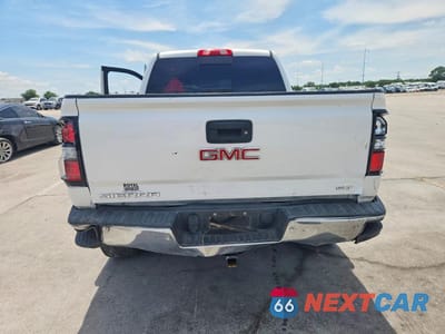 Zdjęcie 6 z 13 samochodu: 2018 GMC SIERRA K1500 SLT VIN:3GTU2NEC2JG212830 - miniatura
