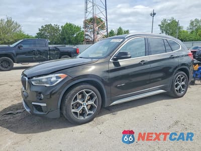 2017 BMW X1 XDRIVE28I WBXHT3C31H5F77643 - główne zdjęcie licytacji z USA - miniatura