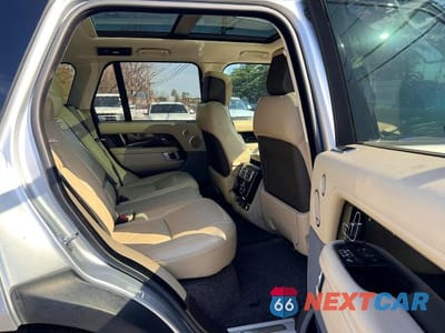 Zdjęcie 6 z 10 samochodu: 2018 LAND ROVER RANGE ROVER SUPERCHARGED VIN:SALGS2RE4JA504820 - miniatura