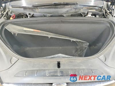 Zdjęcie 11 z 12 samochodu: 2016 TESLA MODEL X P90D VIN:5YJXCAE4XGFS00192 - miniatura