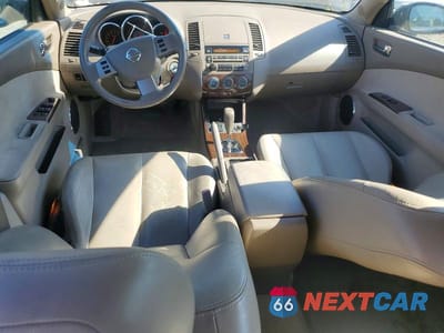 Zdjęcie 8 z 12 samochodu: 2005 NISSAN ALTIMA 3.5 SE VIN:1N4BL11D15C359845 - miniatura