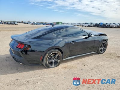 Trzecie zdjęcie samochodu z tyłu: 2024 FORD MUSTANG VIN:1FA6P8THXR5106676 - miniatura