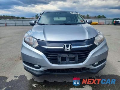 Piąte zdjęcie samochodu w środku: 2017 HONDA HR-V EX VIN:3CZRU6H59HM721046 - miniatura
