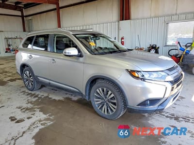 Czwarte zdjęcie samochodu z boku: 2019 MITSUBISHI OUTLANDER SE VIN:JA4AZ3A32KZ003995 - miniatura