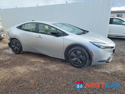Czwarte zdjęcie samochodu z boku: 2026 TOYOTA PRIUS LE VIN:JTDACAAU6T3075422 - miniatura