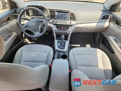 Zdjęcie 8 z 12 samochodu: 2017 HYUNDAI ELANTRA SE VIN:KMHD84LF6HU201399 - miniatura