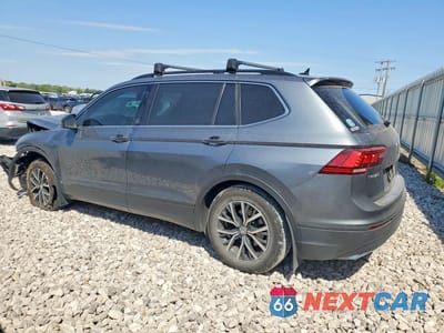 Drugie zdjęcie samochodu z przodu: 2019 VOLKSWAGEN TIGUAN SE VIN:3VV2B7AX3KM010708 - miniatura