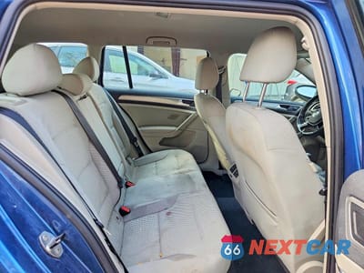 Zdjęcie 11 z 13 samochodu: 2016 VOLKSWAGEN GOLF SPORTWAGEN S VIN:3VWA17AUXGM518214 - miniatura