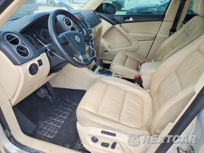 Zdjęcie 7 z 12 samochodu: 2010 VOLKSWAGEN TIGUAN S VIN:WVGAV7AX0AW520963 - miniatura