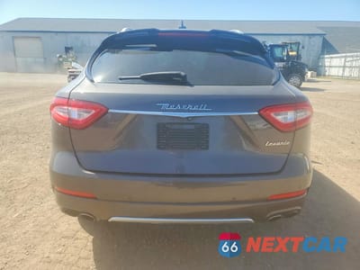 Zdjęcie 6 z 13 samochodu: 2017 MASERATI LEVANTE SPORT VIN:ZN661XUS9HX243254 - miniatura