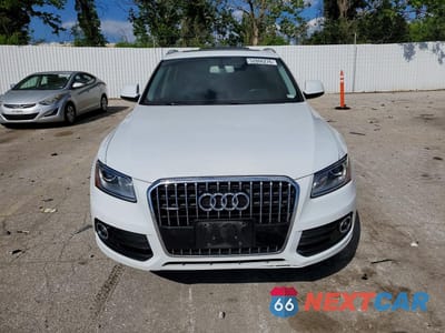 Piąte zdjęcie samochodu w środku: 2017 AUDI Q5 PREMIUM PLUS VIN:WA1L2AFP7HA020649 - miniatura