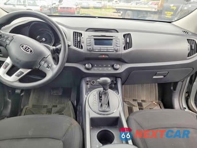 Zdjęcie 9 z 10 samochodu: 2012 KIA SPORTAGE BASE VIN:KNDPB3A26C7284143 - miniatura