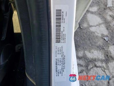 Zdjęcie 12 z 12 samochodu: 2014 CHRYSLER 200 LX VIN:1C3CCBAB7EN143459 - miniatura