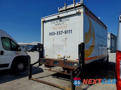Trzecie zdjęcie samochodu z tyłu: 2018 MERCEDES BENZ SPRINTER 3500 BOX TRUCK VIN:8BNPF4CC8JE155183 - miniatura