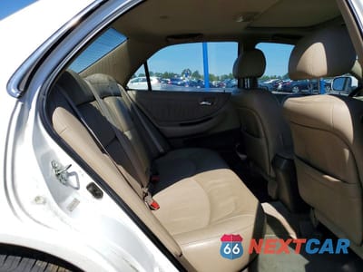 Zdjęcie 10 z 12 samochodu: 2002 HONDA ACCORD EX VIN:1HGCG16532A074562 - miniatura