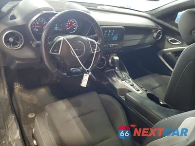 Zdjęcie 8 z 12 samochodu: 2018 CHEVROLET CAMARO LT VIN:1G1FB1RX5J0182220 - miniatura
