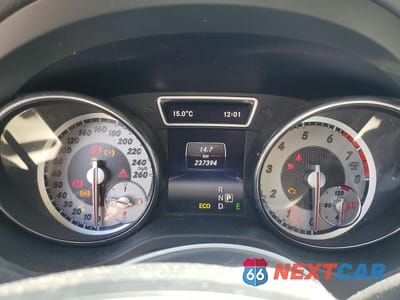 Zdjęcie 9 z 12 samochodu: 2014 MERCEDES-BENZ CLA 250 VIN:WDDSJ4EB5EN062808 - miniatura