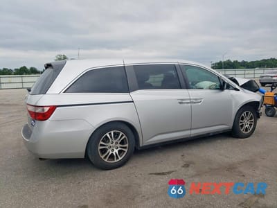 Trzecie zdjęcie samochodu z tyłu: 2011 HONDA ODYSSEY EXL VIN:5FNRL5H61BB048020 - miniatura