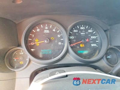 Zdjęcie 9 z 12 samochodu: 2011 CHEVROLET SILVERADO K1500 LS VIN:1GCRKREA0BZ330419 - miniatura