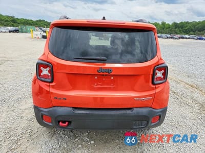 Zdjęcie 6 z 13 samochodu: 2015 JEEP RENEGADE VIN:ZACCJBCT6FPC45559 - miniatura