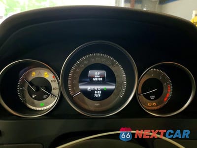 Zdjęcie 9 z 12 samochodu: 2013 MERCEDES-BENZ C 300 4MATIC VIN:WDDGF8AB4DR256161 - miniatura