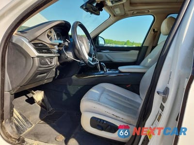 Zdjęcie 7 z 13 samochodu: 2015 BMW X5 XDRIVE35I VIN:5UXKR0C54F0K65758 - miniatura