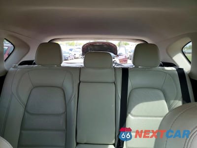Zdjęcie 10 z 13 samochodu: 2022 MAZDA CX-5 PREFERRED VIN:JM3KFBCM9N1551988 - miniatura