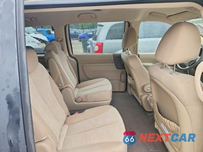 Zdjęcie 11 z 13 samochodu: 2010 KIA SEDONA LX VIN:KNDMG4C39A6359629 - miniatura