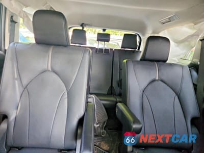 Zdjęcie 10 z 13 samochodu: 2024 TOYOTA GRAND HIGHLANDER PLATINUM VIN:5TDAAAB53RS033665 - miniatura