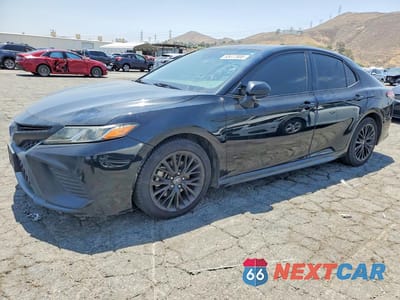 2019 TOYOTA CAMRY SE 4T1B11HK4KU261589 - główne zdjęcie licytacji z USA - miniatura