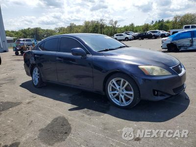 Czwarte zdjęcie samochodu z boku: 2006 LEXUS IS 350 VIN:JTHBE262465000091 - miniatura
