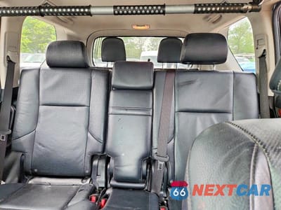 Zdjęcie 10 z 14 samochodu: 2013 LEXUS GX 460 VIN:JTJBM7FX2D5059213 - miniatura