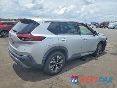 Trzecie zdjęcie samochodu z tyłu: 2021 NISSAN ROGUE SV VIN:5N1AT3BB9MC782987 - miniatura